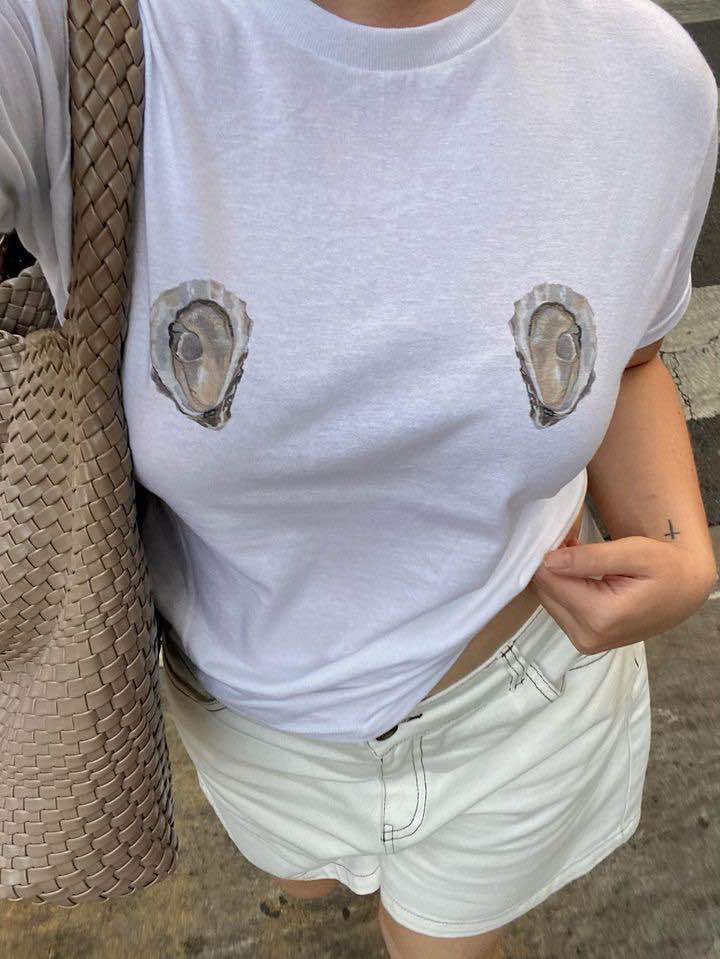 Two Oysters